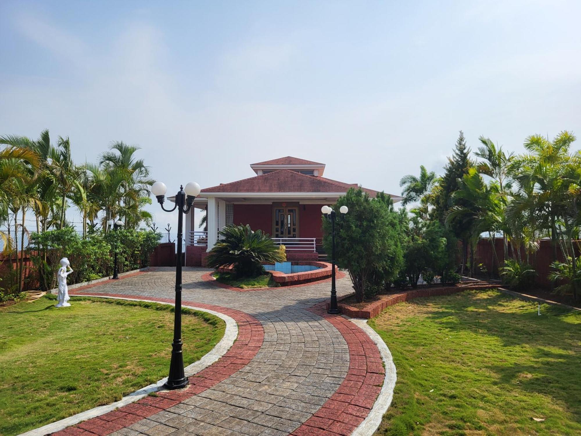 Paras Holiday Home Sātāra Exterior foto